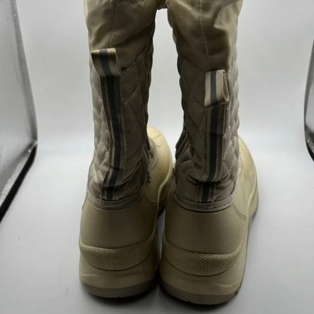 L.L. Bean kids‎ snow boots- kids size 4